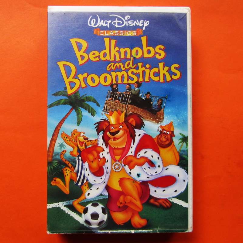 Bedknobs and Broomsticks - Walt Disney VHS Tape