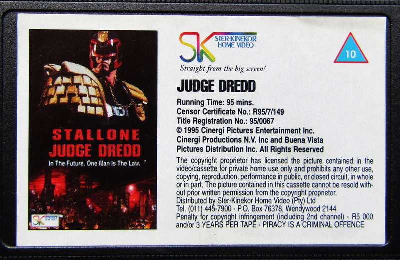 Judge Dredd - Sylvester Stallone - Movie VHS Tape (1995)