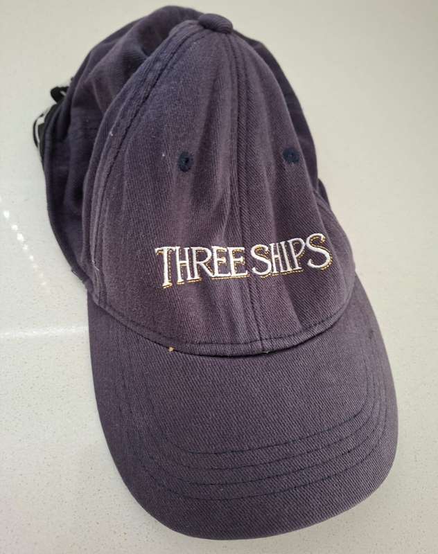 Old Three Ships Whisky Cap