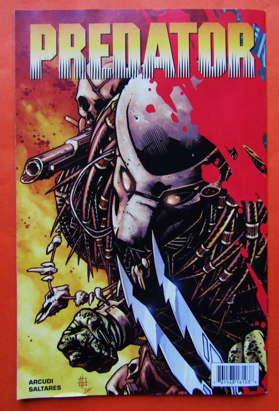 Aliens and Predator Comic Book (2009)