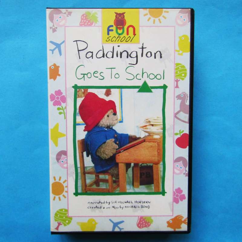 Paddington Goes to School - VHS Video Tape (1986)