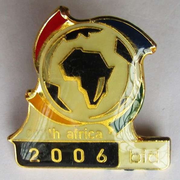 2006 South Africa Soccer World Cup Bid Lapel Pin Badge