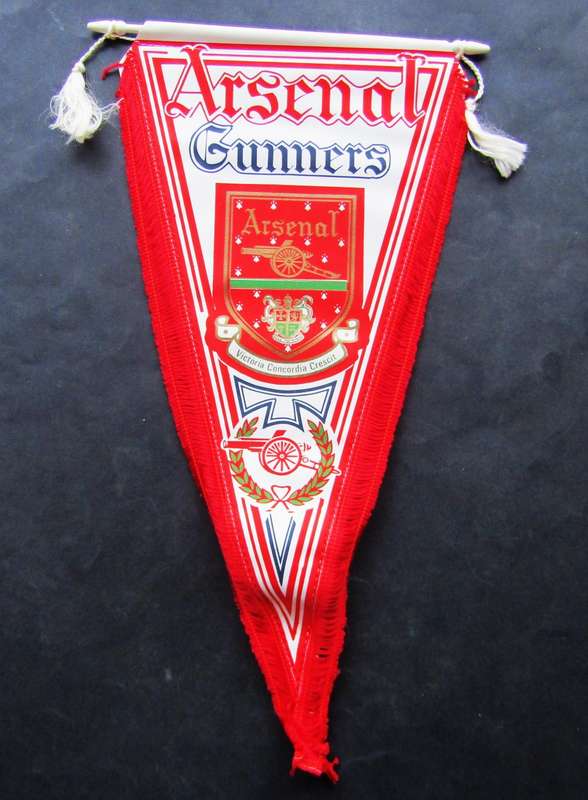 1982 Arsenal Football Club Pennant Flag