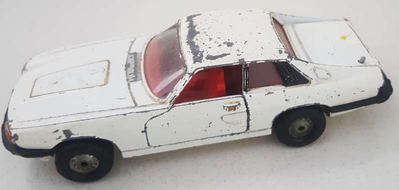Old Corgi Jaguar XJS Saint 1/34 Scale Car