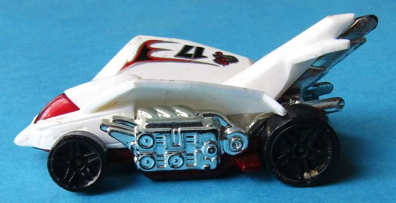 2010 Hot Wheels Turbo Rooster Car