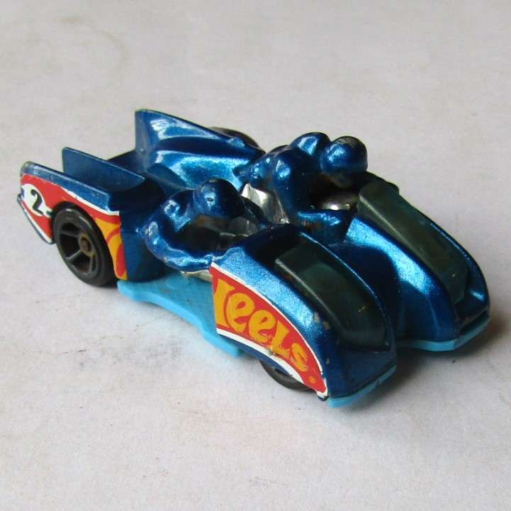 2015 Hot Wheels Side Ripper