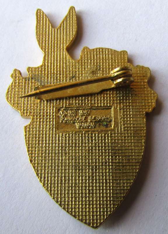 Old Warner Bros. Film Studio Pin Badge