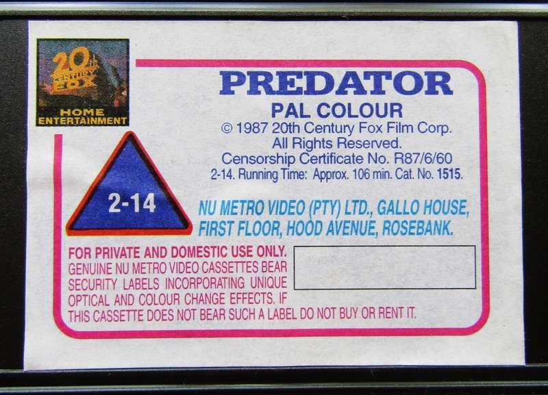 Predator - Schwarzenegger - Movie VHS Tape (1994)