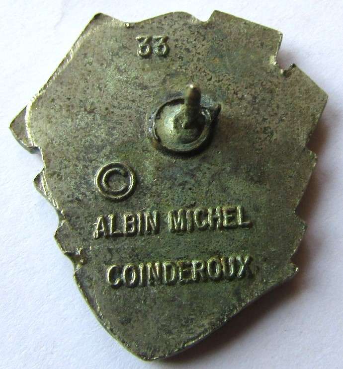 Old Albin Michel Coinderoux Comic Pin Badge