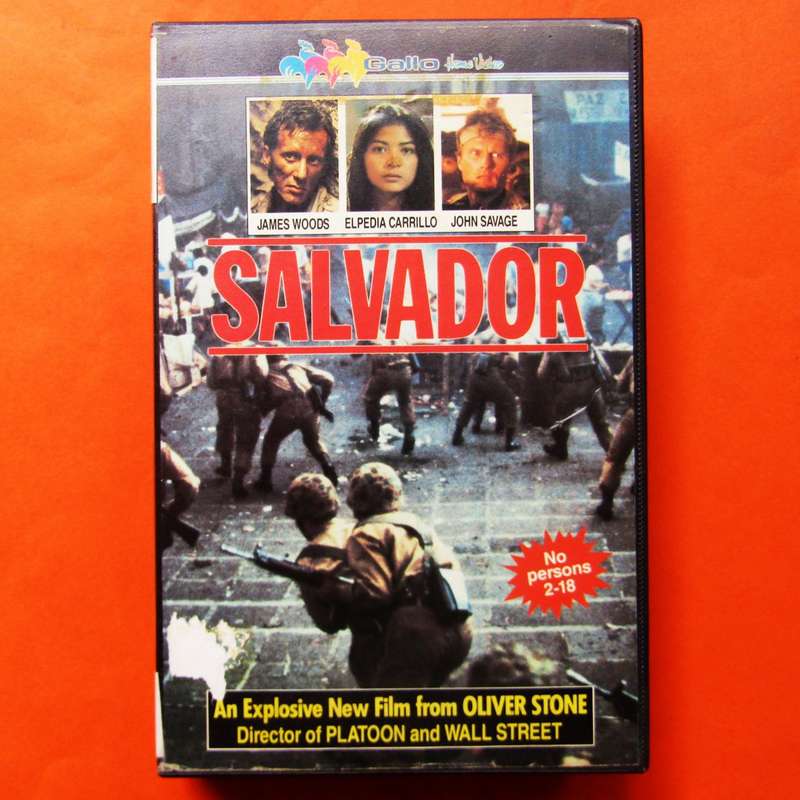 Salvador - Oliver Stone - Movie VHS Tape (1988)