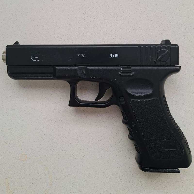 Old Glock Metal BB Pistol with Magazine