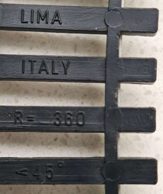 7 Lima Italy HO Scale Long Curve Tracks
