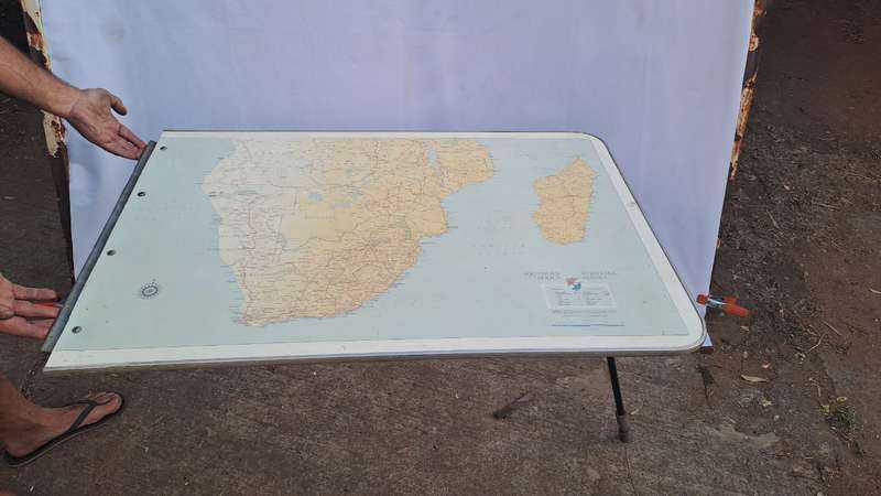 Vintage JURGENS SOUTH AFRICA MAP FOLDABLE TABLE