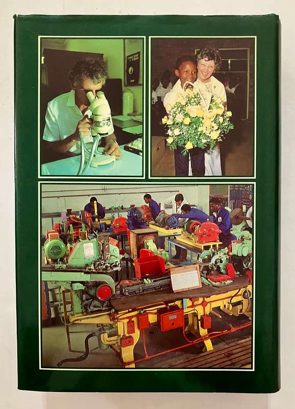South Africa 1989 - 90: Official Yearbook of the Republic of SA. Hardcover w dj, 15th Ed. 1989/90
