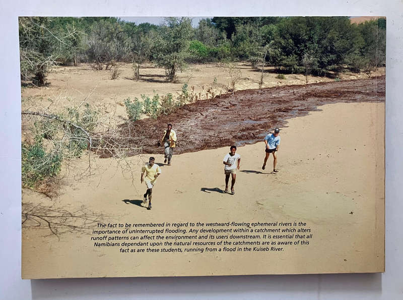 Ephemeral Rivers and their Catchments - PJ Jacobson, KM Jacobson, MK Seely. Softcover. 1995