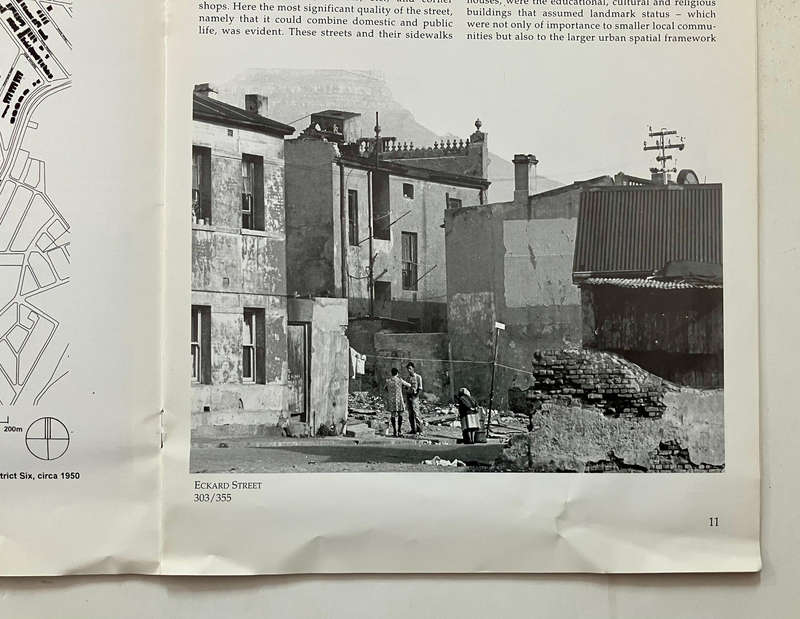 The last days of District Six - District Six Museum. Softcover. 1996