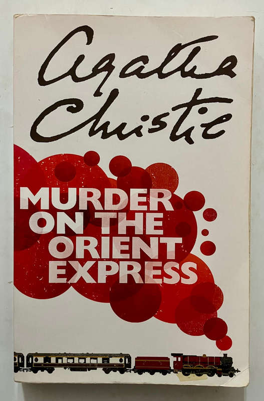 Murder on the Orient Express - Agatha Christie. Softcover. Large Print Ed. 2010