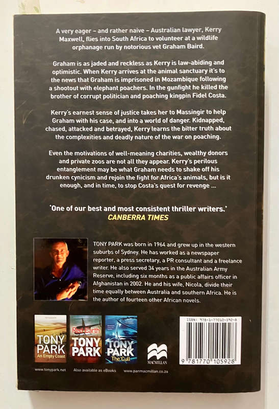 Captive - Tony Park. Softcover, 1st Ed. 2018