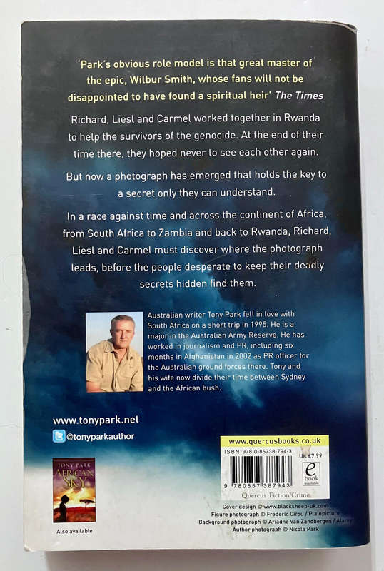 Dark Heart - Tony Park. Softcover, 1st UK Ed. 2014