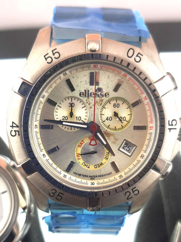 BULK LOT OF 3 WATCHES - DAMAGED MECHANISMS