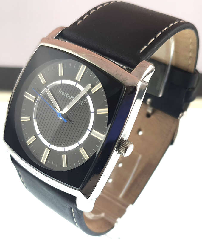 FRED  BENNETT Mens Leather Watch