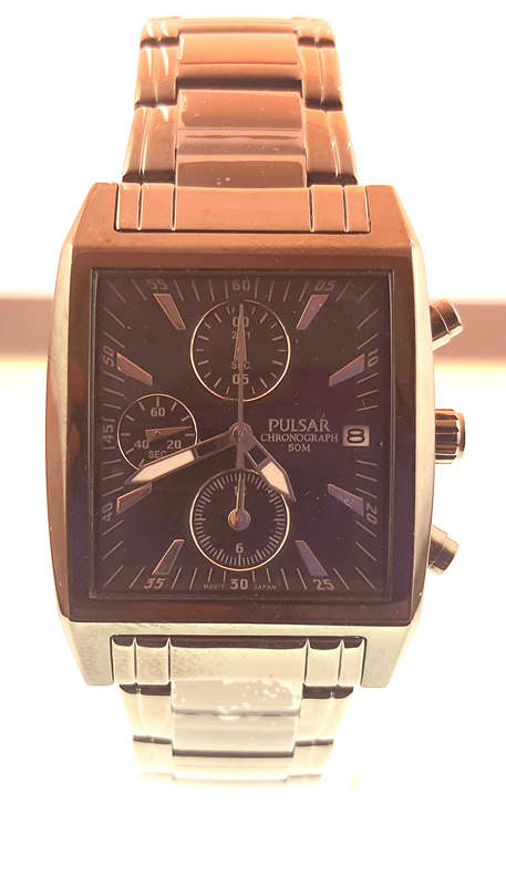 PULSAR - Authentic Branded Gents Chronograph Watch - Damaged Mechanism
