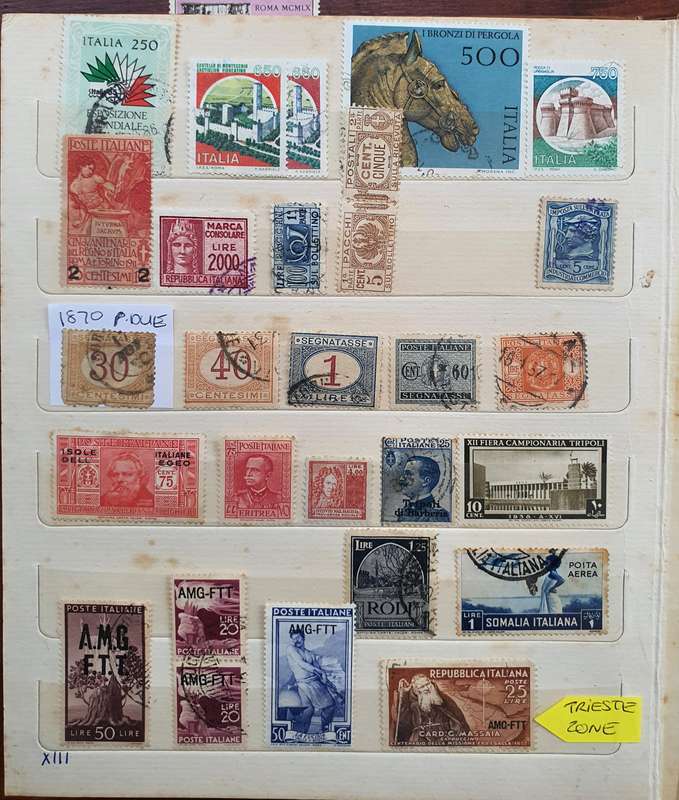 STAMP LOT - ITALY, VATICAN & SAN MARINO IN SMALL ALBUM