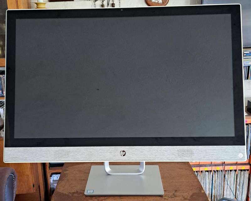 HP Pavilion All-in-One Desktop