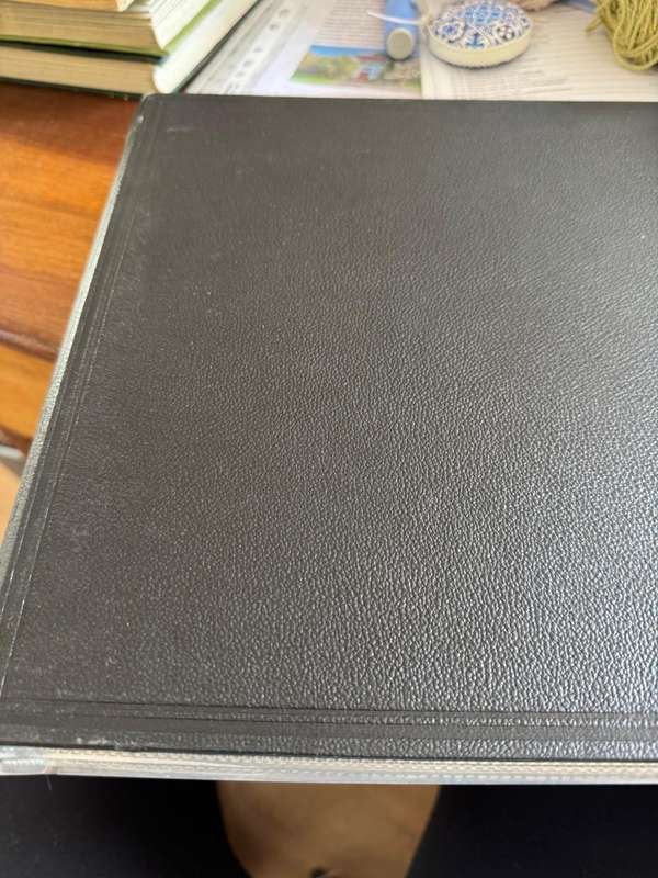Spring Back stamp album  holding loose pages