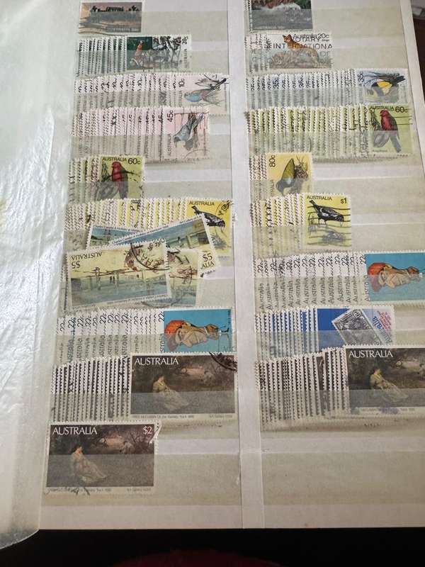 AUSTRALIAN STAMP ALBUM