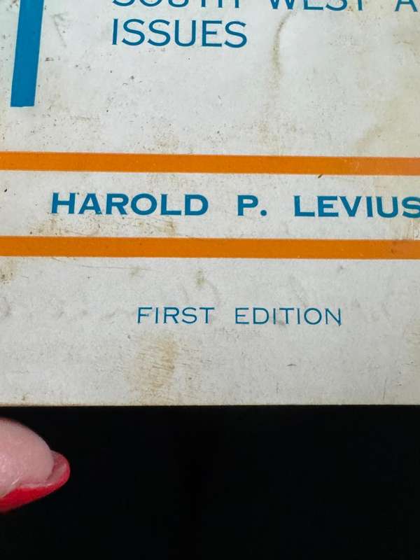 Catalogue Of South African Paper Money Since 1900 First Edition  Harold P. Levius