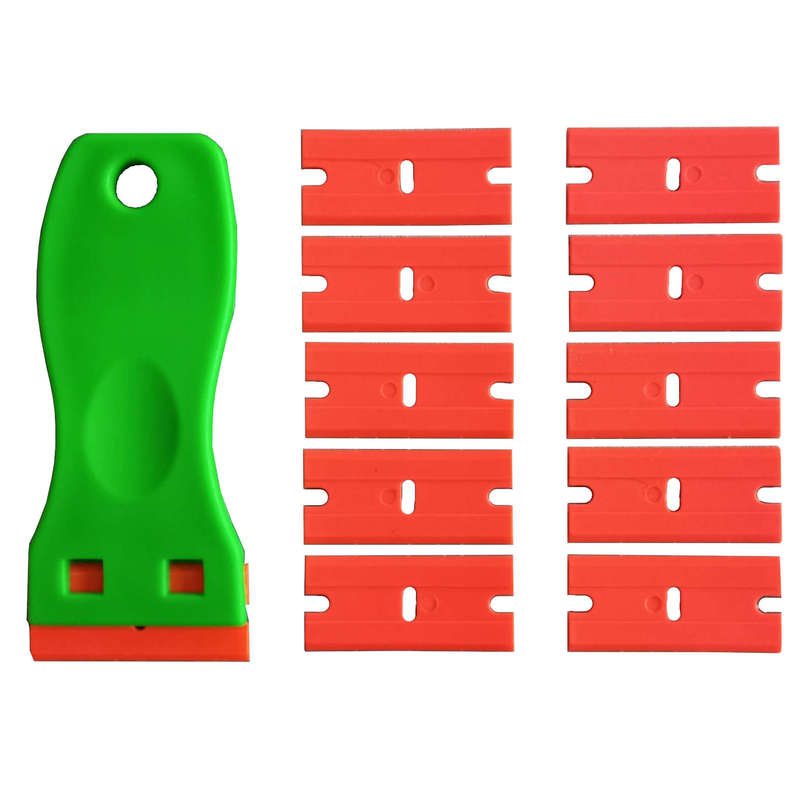 Plastic Scraper Green And 10 Extra Plastic Razor Blades