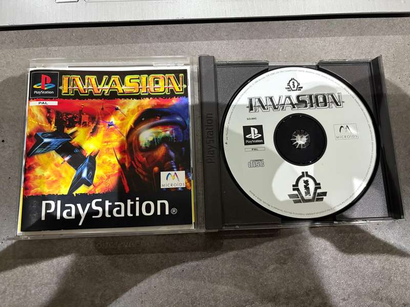 PS1 - Invasion - CIB