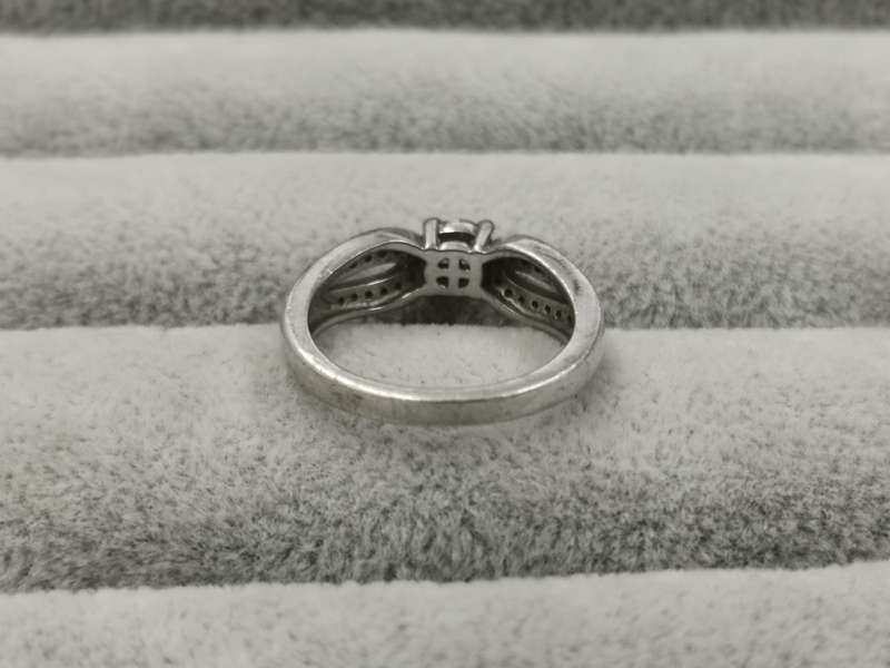 925Silver: Stunning Ring - Multiple CZ - Size N