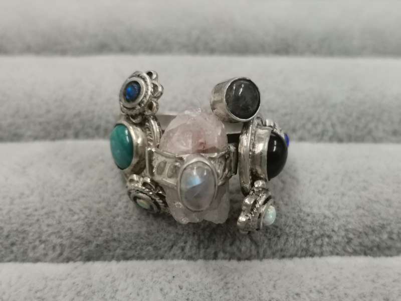 925Silver: Unique Design Ring - Multiple Gemstones - Size P3/4