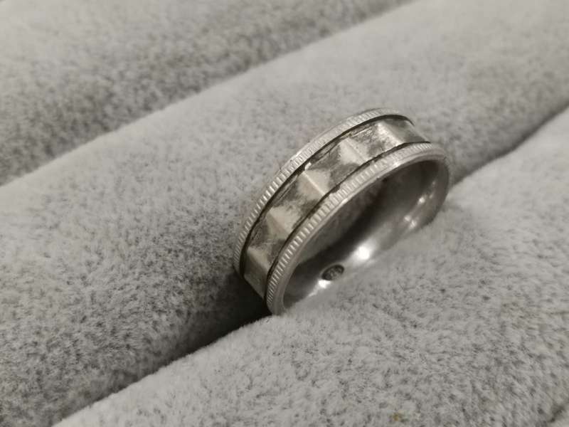 925Silver: Patterned Ring - Size T