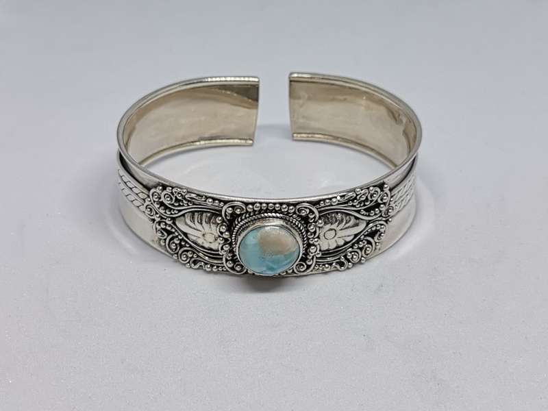 Stunning Bhoho Larimar Cuff