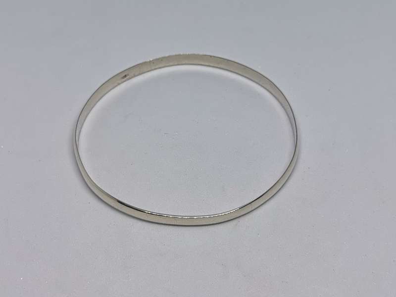 Silver D-Shape Bangle