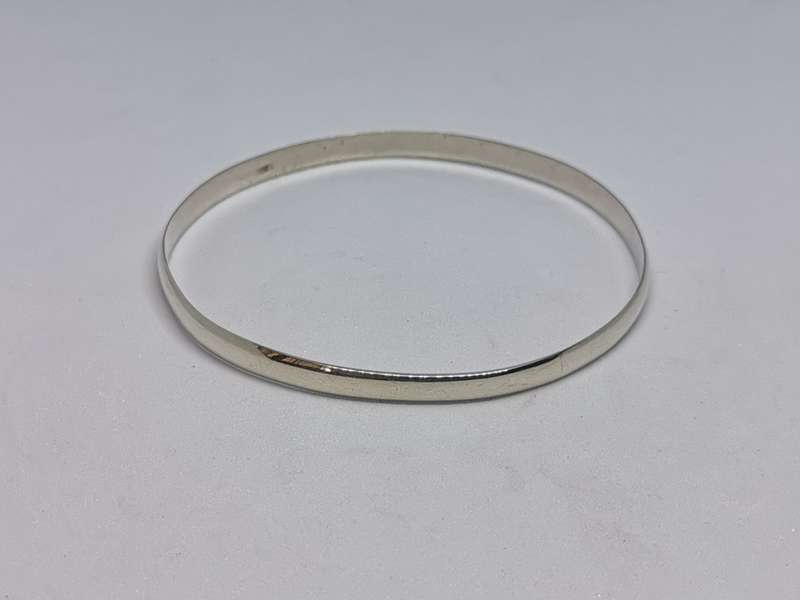 Silver D-Shape Bangle