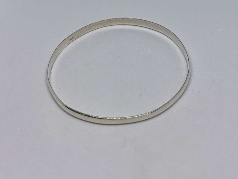 Silver D-Shape Bangle