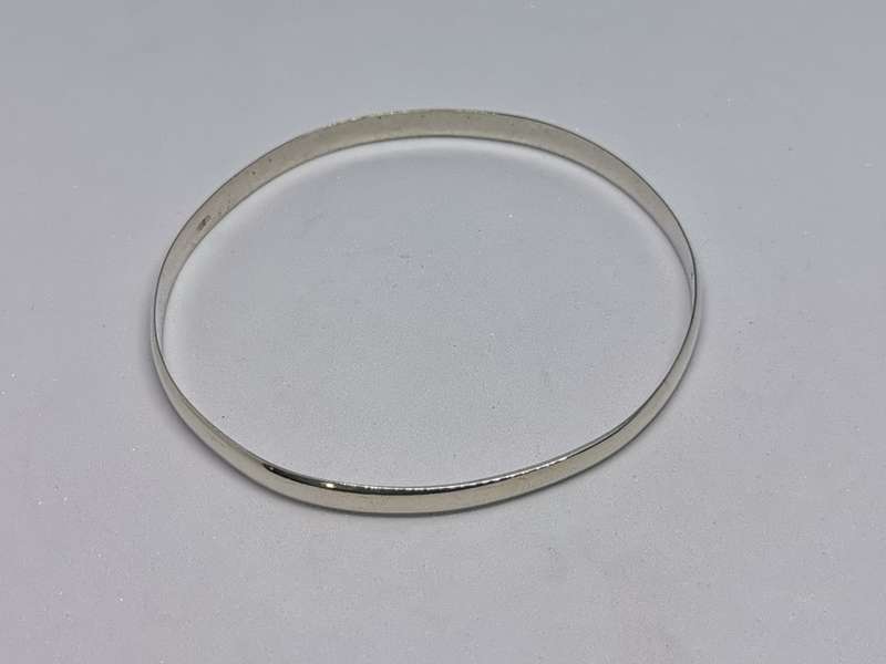 Silver D-Shape Bangle