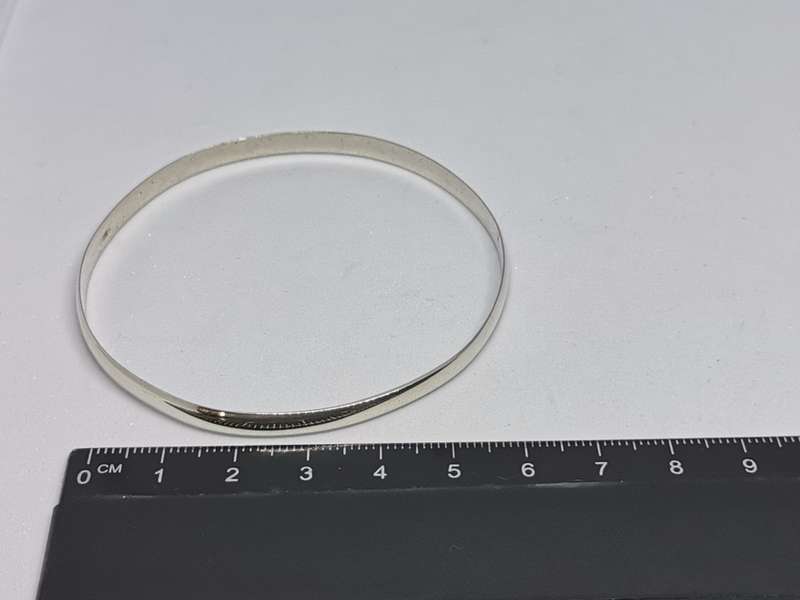 Silver D-Shape Bangle