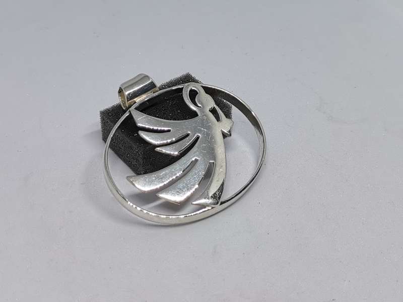 Stunning Silver Angel Pendant