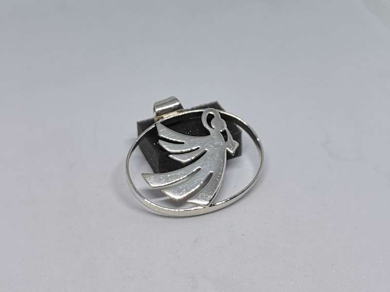 Stunning Silver Angel Pendant