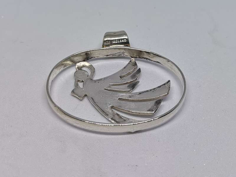 Stunning Silver Angel Pendant