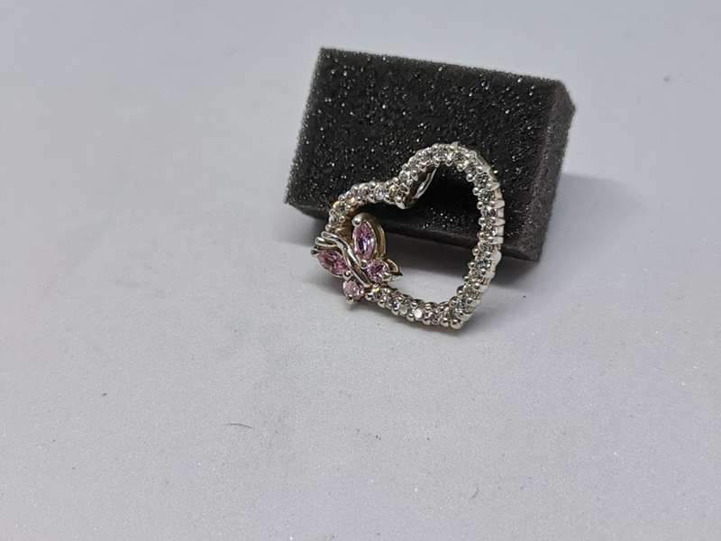 Dazzling Silver Heart Pendant