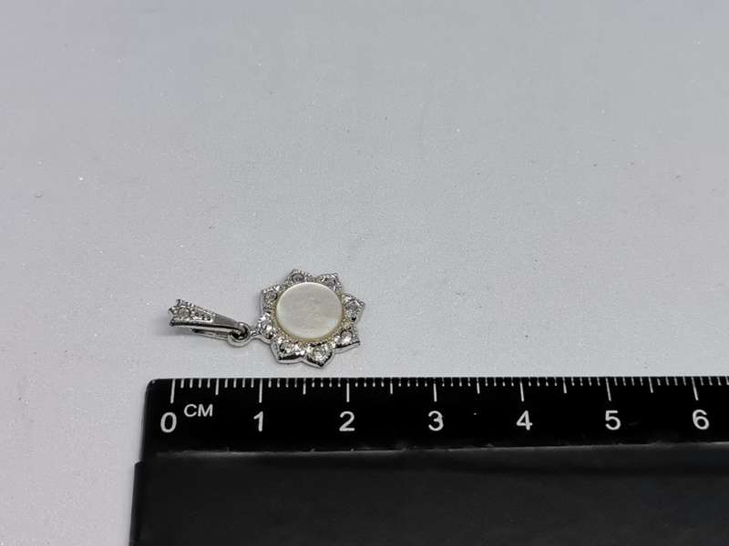 Silver Mother of Pearl Pendant