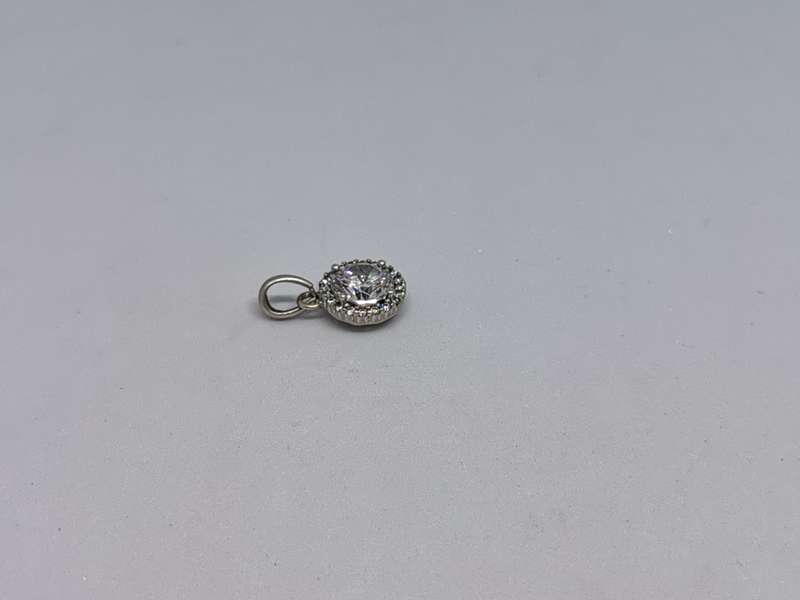 Dazzling Silver Pendant