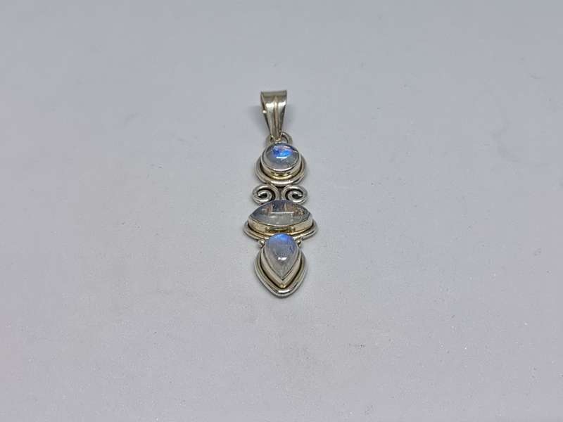 Silver Moonstone Pendant