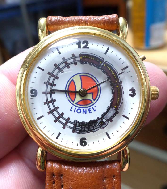 *R1 Auction* Lionel Collectible Train Watch